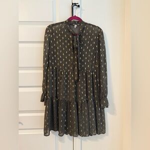 Elan Black and Gold Patterned Dress Size Small